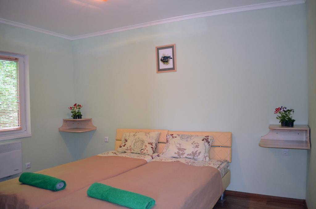 Recreational Center Rezidentsiya Hotel Jahotin Kültér fotó